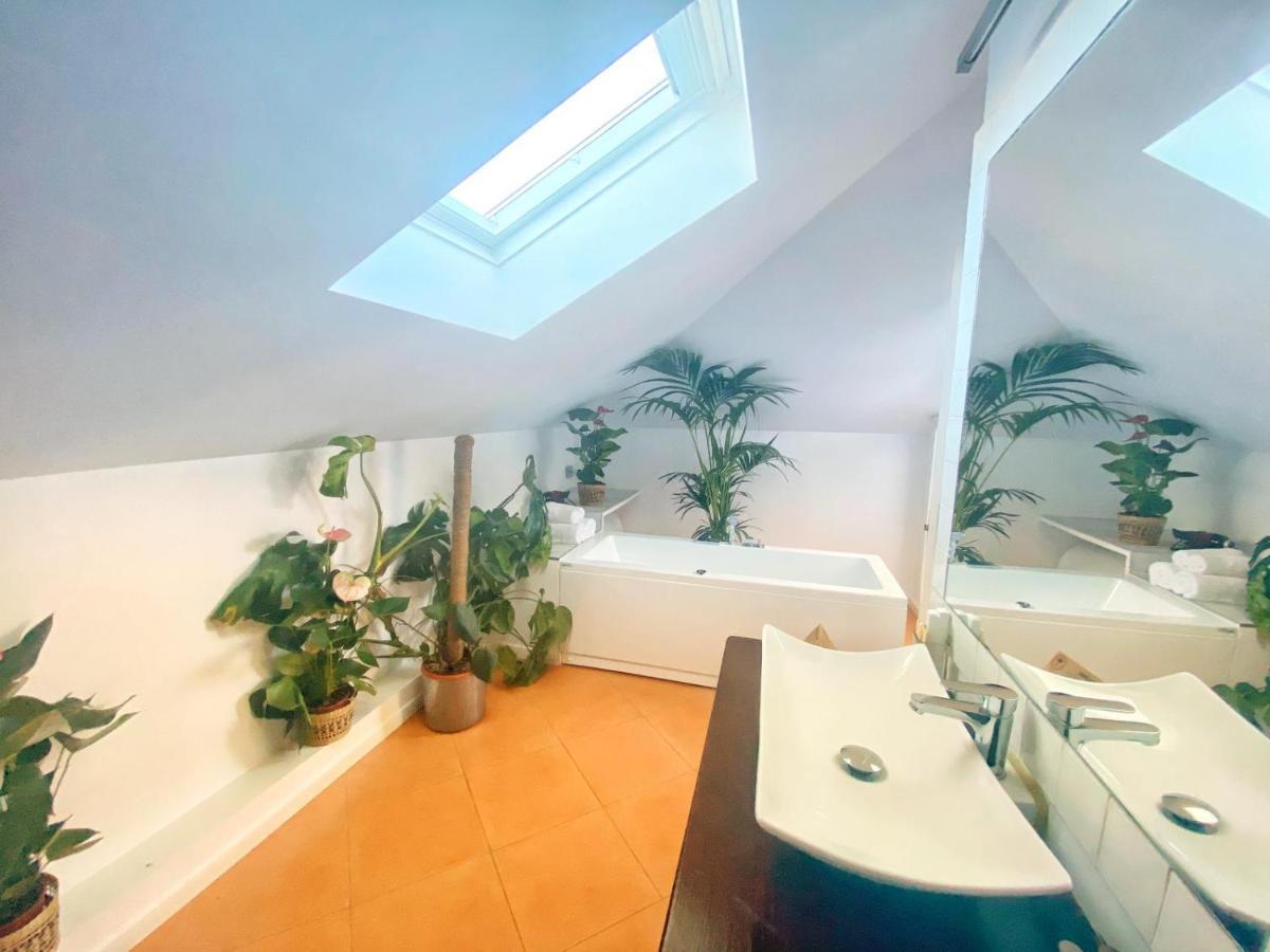 Molo 44 Suites Puerto Banus Marbella Ngoại thất bức ảnh