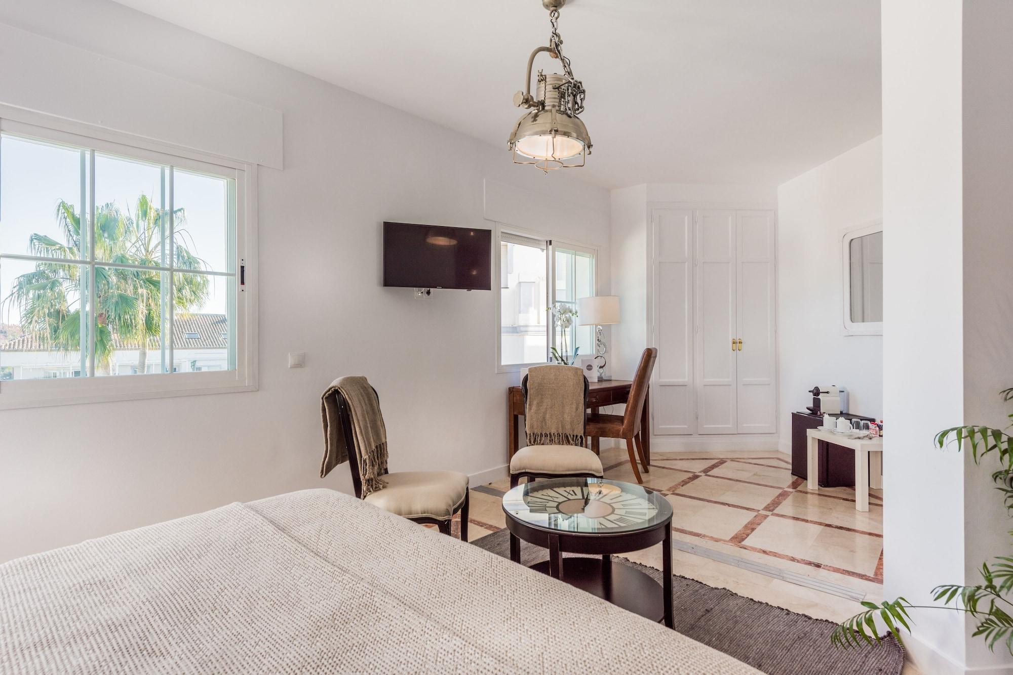 Molo 44 Suites Puerto Banus Marbella Ngoại thất bức ảnh