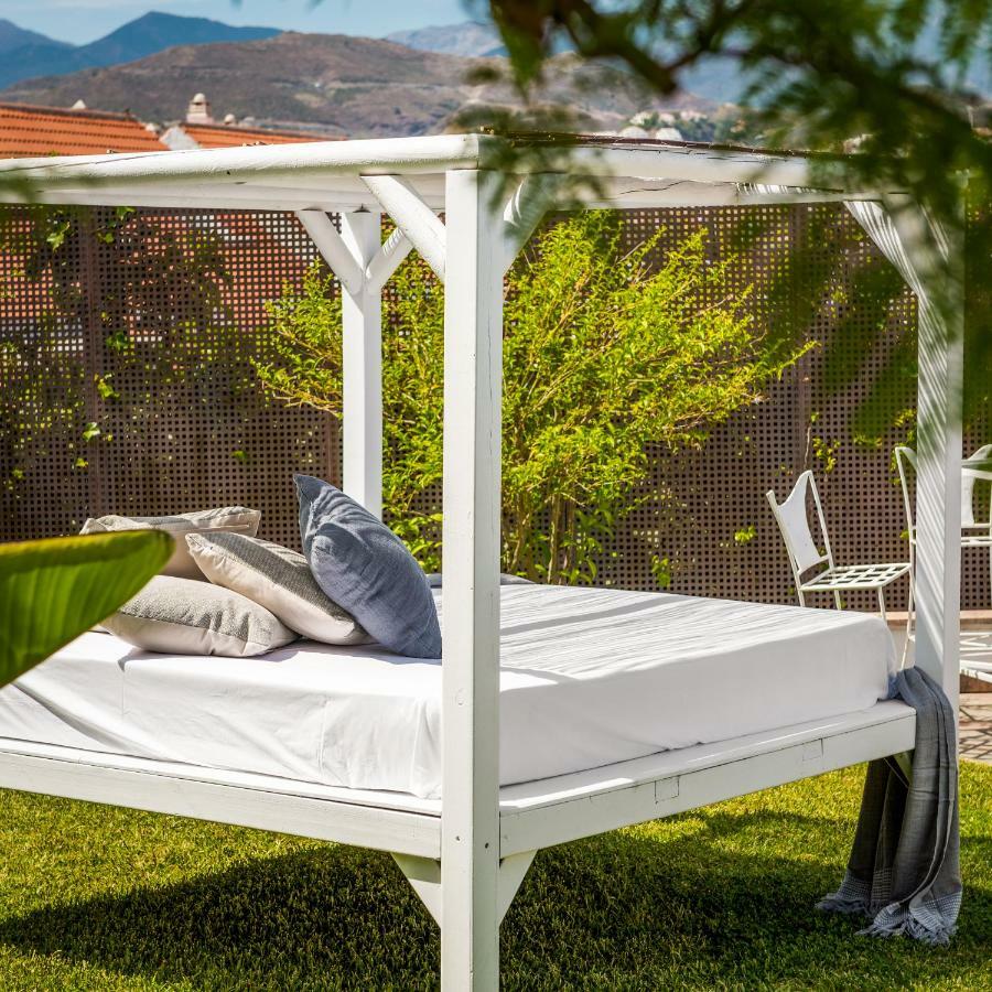 Molo 44 Suites Puerto Banus Marbella Ngoại thất bức ảnh