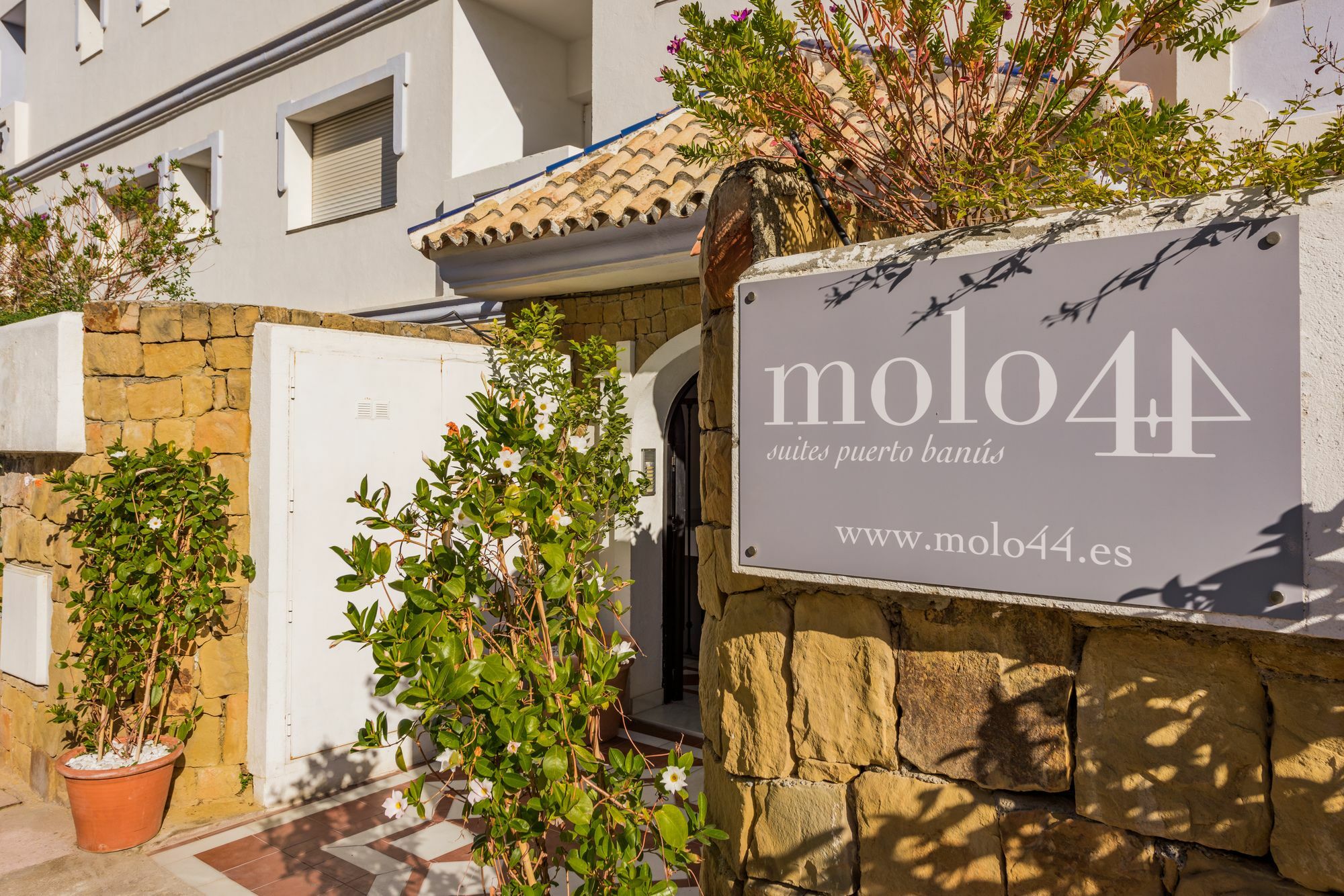Molo 44 Suites Puerto Banus Marbella Ngoại thất bức ảnh